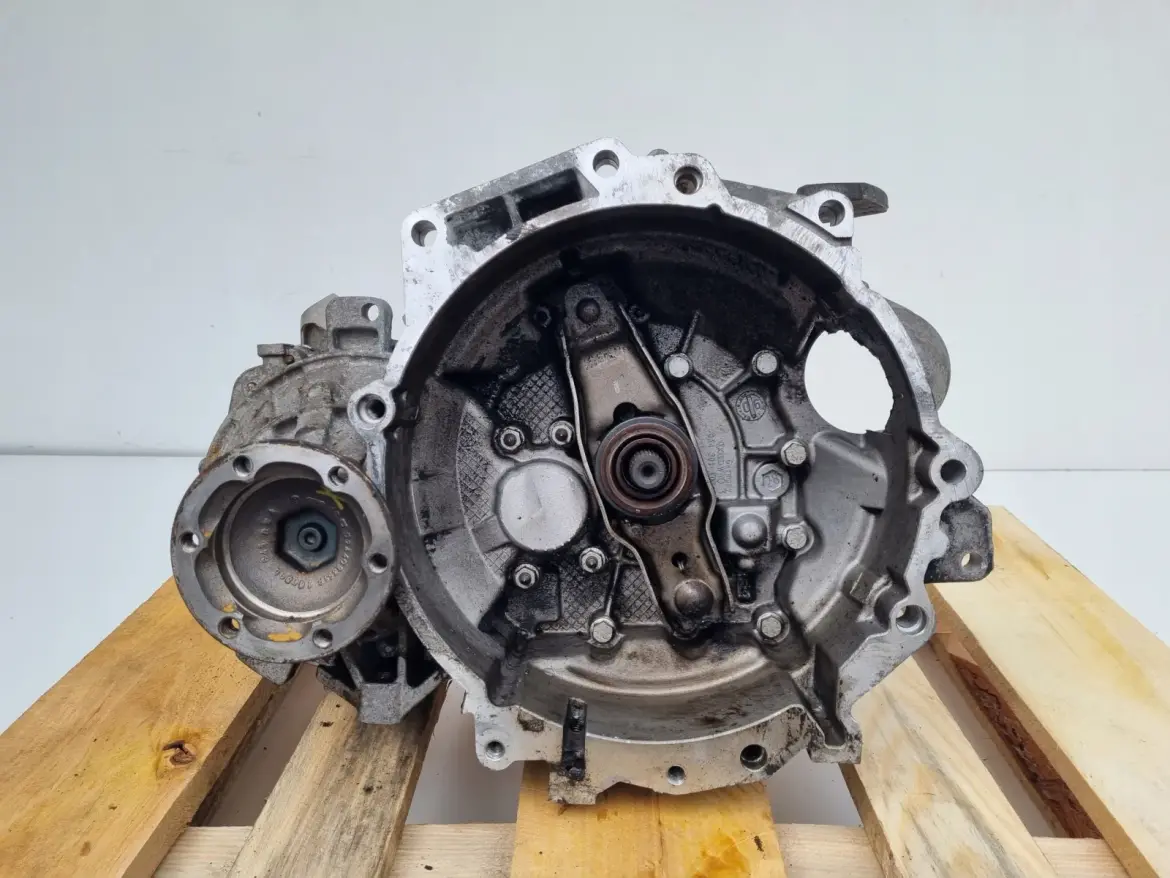 VW GOLF V 1.4 TSI MANUALNA SKRZYNIA BIEGÓW manual JYG