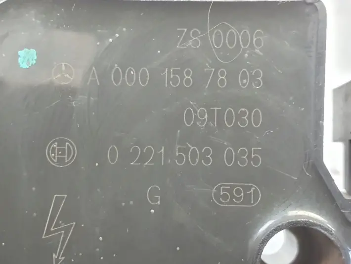 Mercedes W169 1.7 8V CEWKA ZAPŁONOWA 0221503035