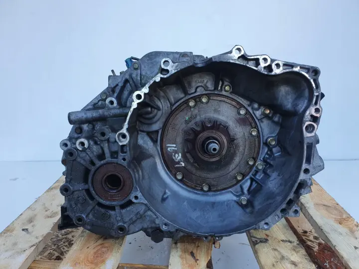Volvo V70 III 2.5 T TURBO SKRZYNIA BIEGÓW 55-51SN