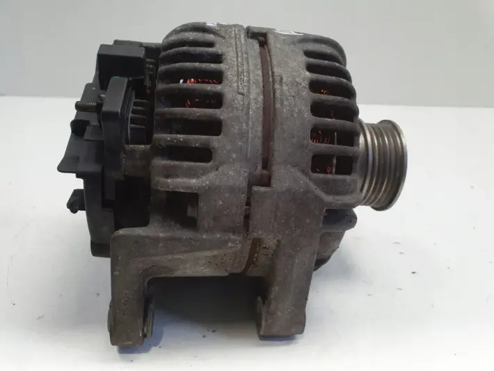 Opel Astra III H 1.8 16V ALTERNATOR 0124425020 100A ZJ