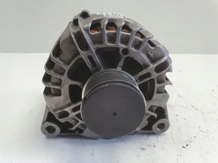 Peugeot Partner II 1.6 HDI ALTERNATOR VALEO