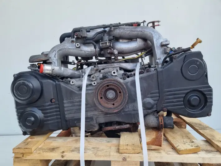SILNIK KOMPLET Subaru Forester II GD 2.0 16V EJ20 EJ201 EGR