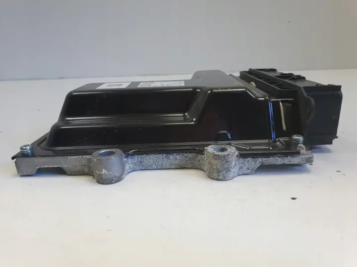 Volvo V40 II 2.0 D STEROWNIK SILNIKA komputer 31312486