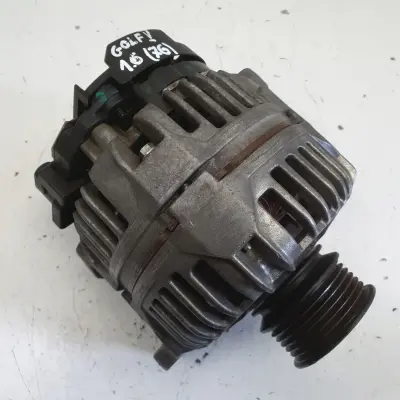 VW Golf V 1.6 8V ALTERNATOR 06A903026B bosch 70A