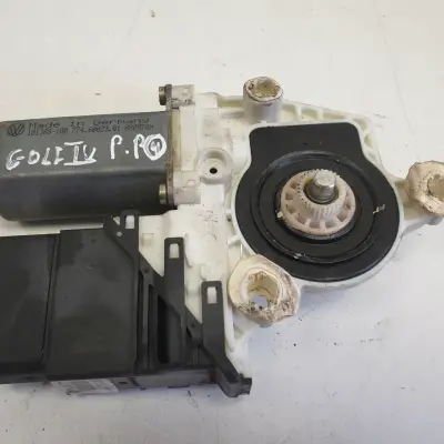 VW Golf IV MECHANIZM SZYBY Silniczek prawy tył