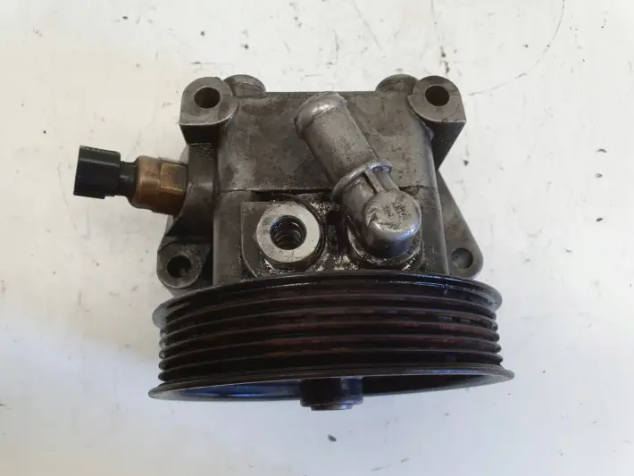 Ford Focus MK2 II 1.6 16V POMPA WSPOMAGANIA 30714048