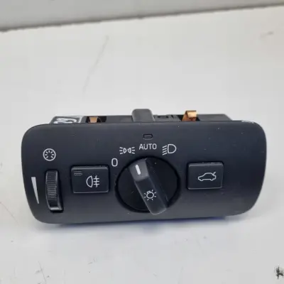 Volvo V60 I V40 II PRZEŁĄCZNIK WŁĄCZNIK ŚWIATEŁ Panel 30739424