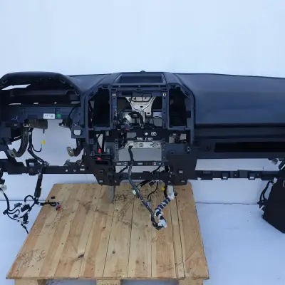 Ford F150 15-20r DESKA ROZDZIELCZA KONSOLA