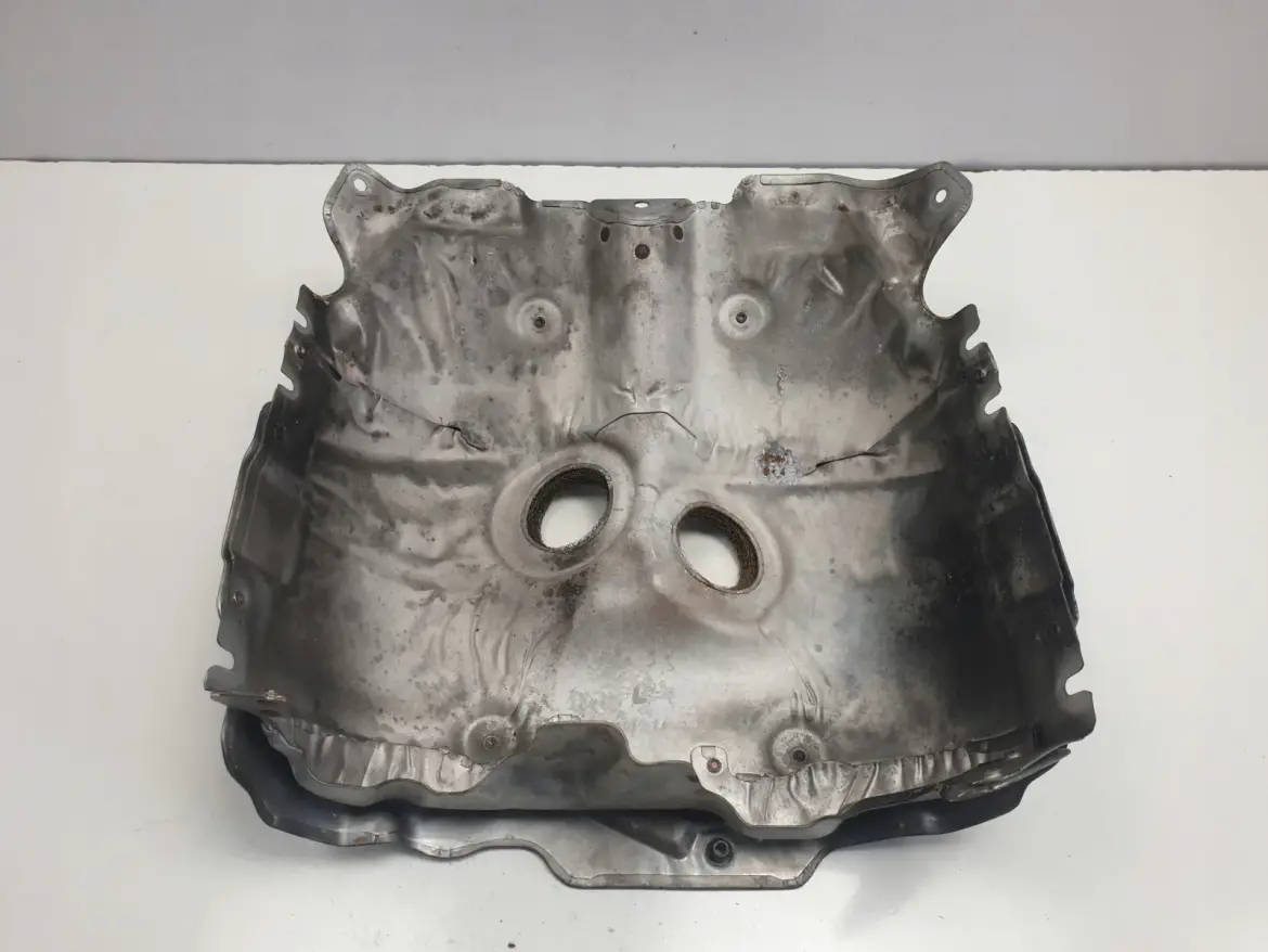 BMW F01 02 4.4 V8 OSŁONA TERMICZNA TURBOSPRĘŻARKI