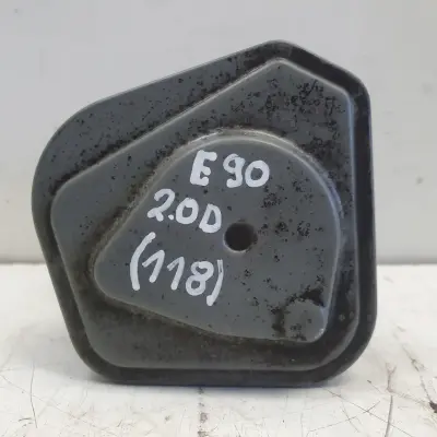 BMW E87 E90 E91 2.0 D N47 PRZEPUSTNICA 780437301