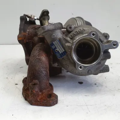 Volvo V60 2.0 D4 TURBOSPRĘŻARKA turbo 31397999 31361655