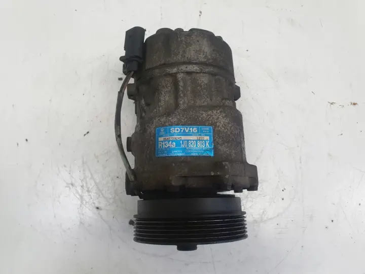 VW Bora 1.9 TDI SPRĘŻARKA KLIMATYZACJI 1J0820803K