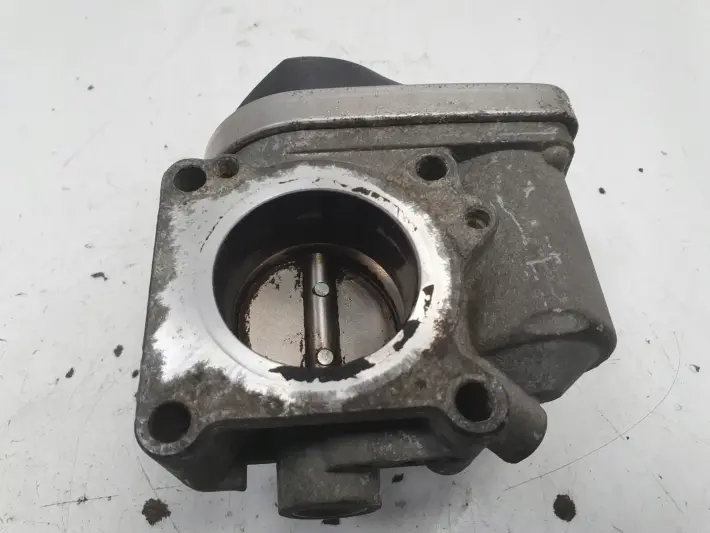 Skoda Fabia I 1.2 12V PRZEPUSTNICA 036133062N