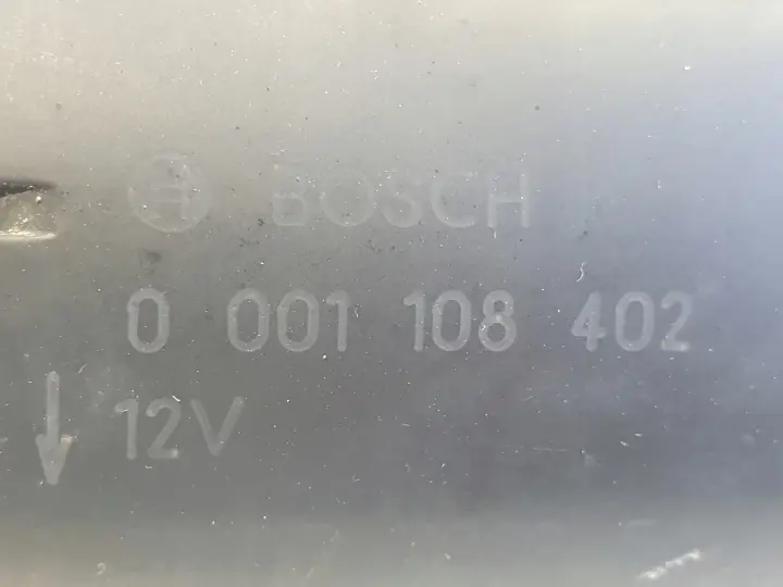 Volvo S40 II V50 2.4 B ROZRUSZNIK bosch 0001108402
