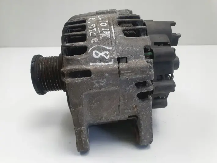 Renault Clio IV 0.9 TCe ALTERNATOR 231000091R 2620644A