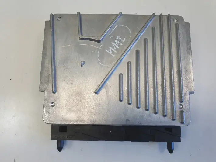 Volvo V70 II 2.4 I KOMPUTER SILNIKA sterownik 079700-9301 30729998A