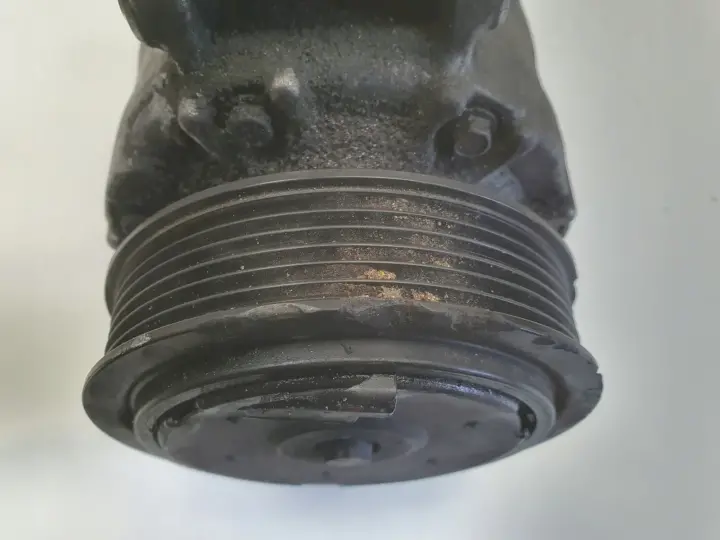 VW Golf V 1.6 FSI SPRĘZARKA KLIMATYZACJI 1K0820859E