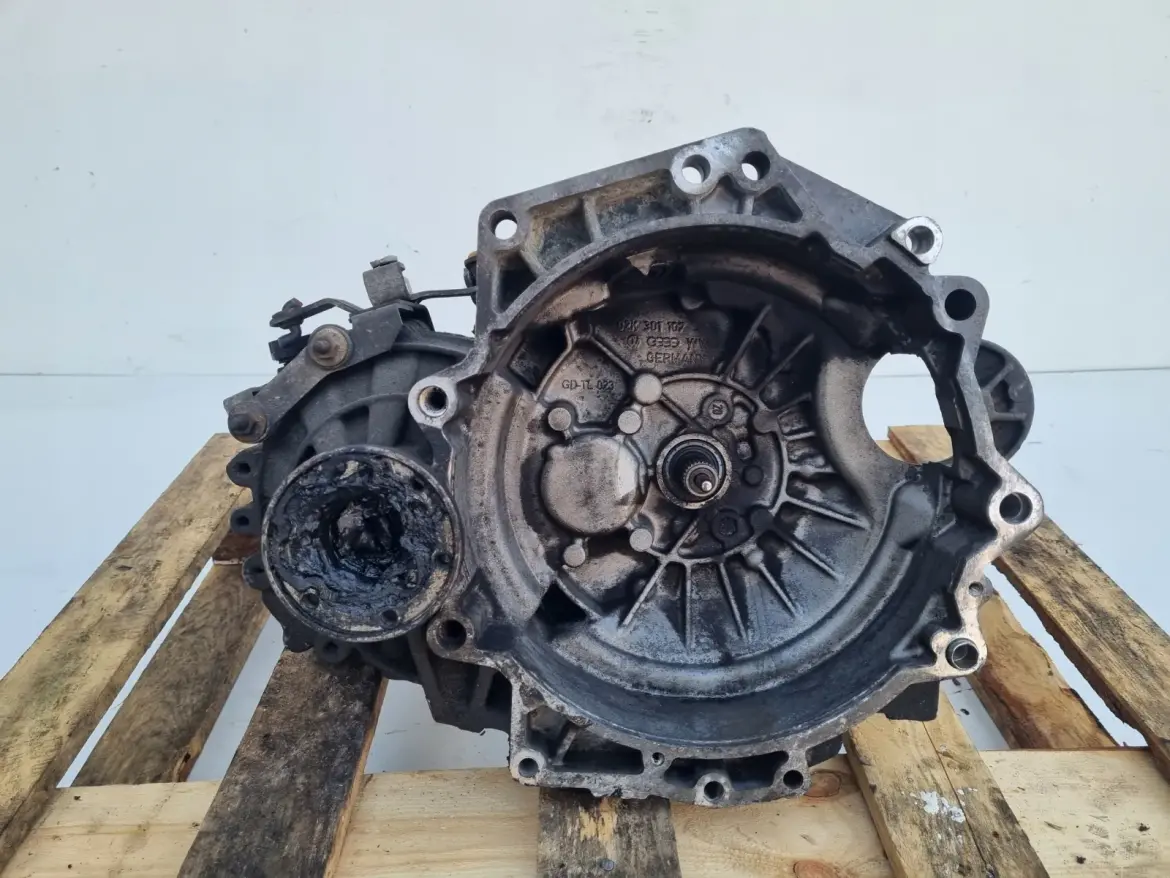VW Bora 1.6 16V SKRZYNIA BIEGÓW DUW manualna MANUAL