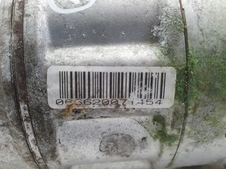 Renault Clio IV 0.9 TCe SPRĘŻARKA KLIMATYZACJI pompa 926000217R