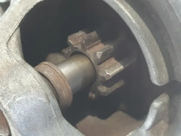 Volvo S60 I V70 II 2.4 D5 ROZRUSZNIK bosch 0001109252