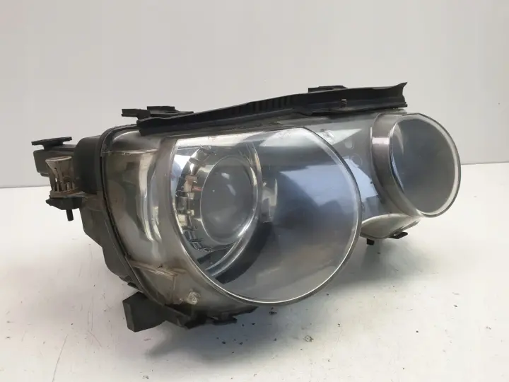 BMW E46 Compact XENON PRZEDNIA LAMPA PRAWA przód