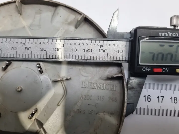 Renault DEKIELEK FELGI Kapsel kołpak 8200319246 143 mm