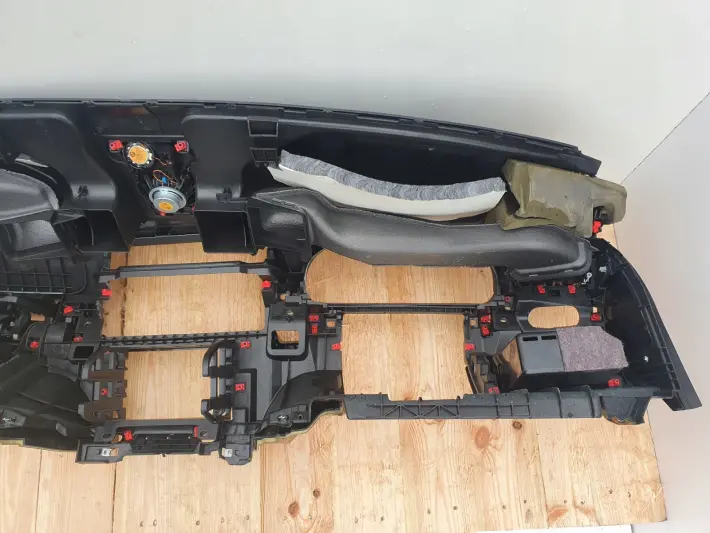BMW F01 DESKA ROZDZIELCZA KONSOLA SKÓRA SKÓRZANA
