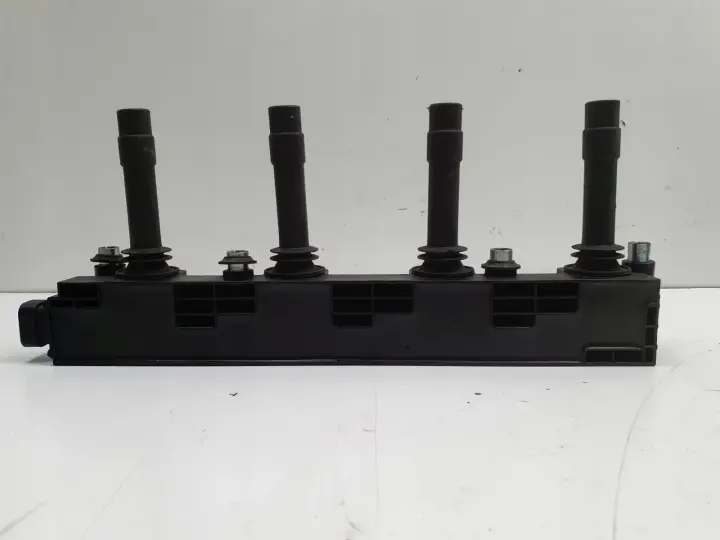 Opel Astra II G 1.4 1.6 16V CEWKA ZAPŁONOWA 0040100259 beru