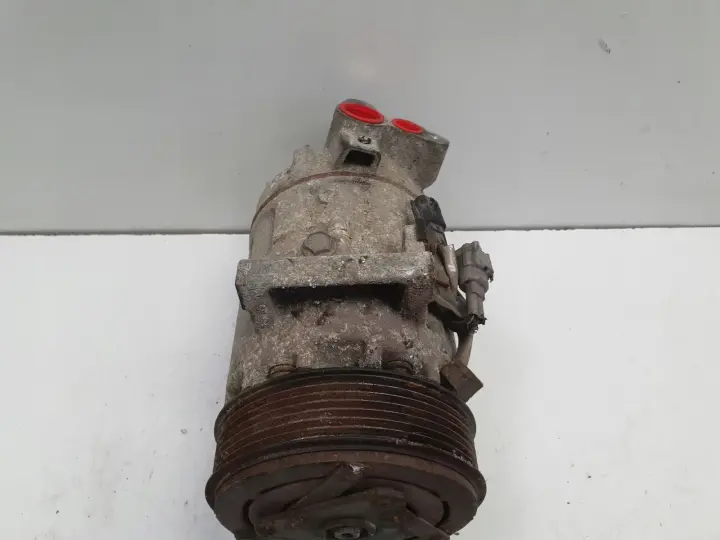 Renault Clio IV 0.9 TCe SPRĘŻARKA KLIMATYZACJI pompa 926000217R