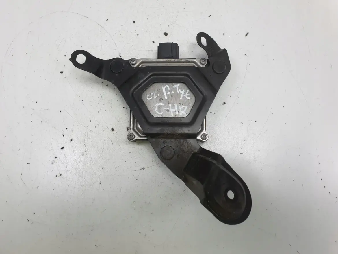 Toyota C-HR CHR CZUJNIK MARTWEGO POLA Moduł 88162-F4010