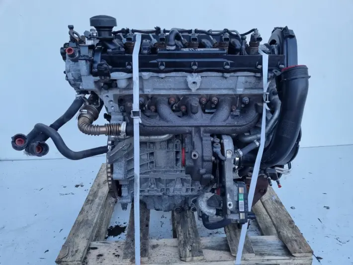 SILNIK KOMPLET Volvo XC70 III 2.4 D5 185KM z łapą D5244T D5244T4