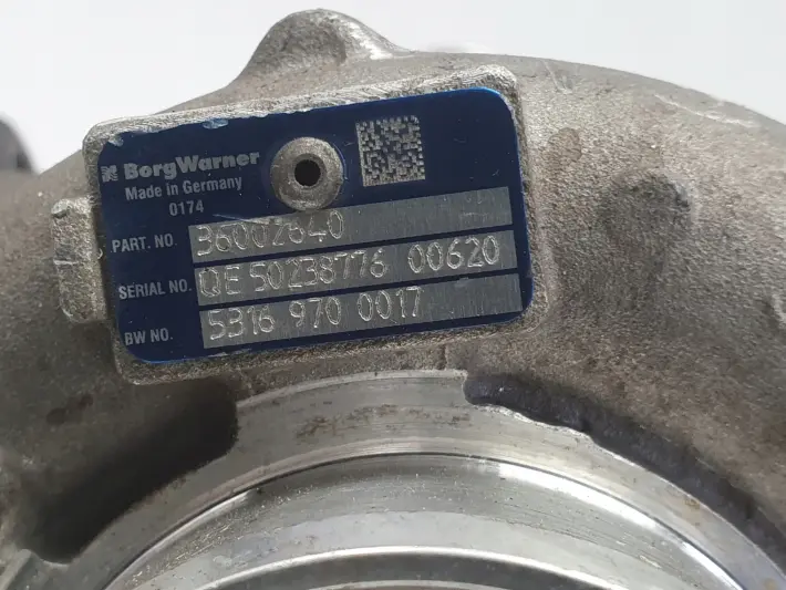 Volvo S60 II 2.4 D5 TURBOSPRĘŻARKA turbo 36002640