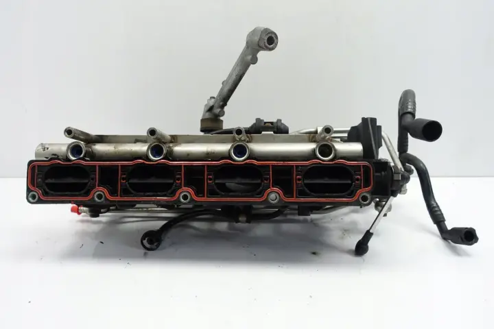 VW Golf V 2.0 FSI KOLEKTOR SSĄCY 06F133201N