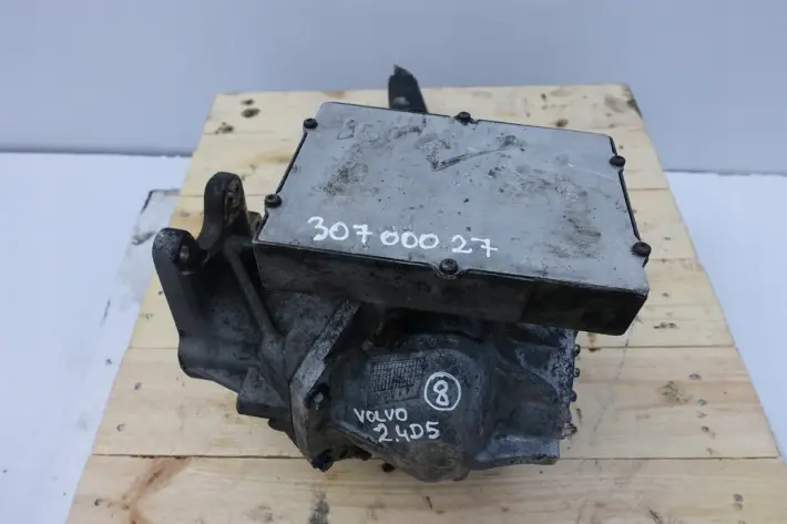 Volvo XC90 2.4 D5 REDUKTOR SKRZYNI BIEGÓW manual