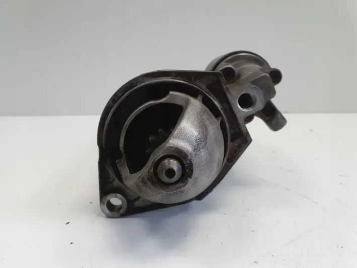 Opel Astra II G 2.2 DTI ROZRUSZNIK 0001109055 bosch