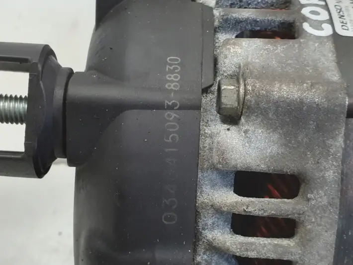 Opel Corsa E 1.4 16V ALTERNATOR 13585666B denso