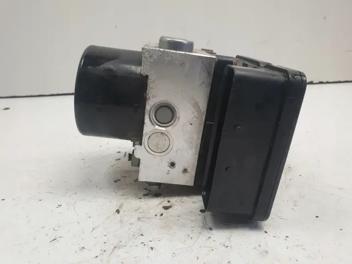 Volvo V70 III XC70 II POMPA ABS Sterownik 31261142