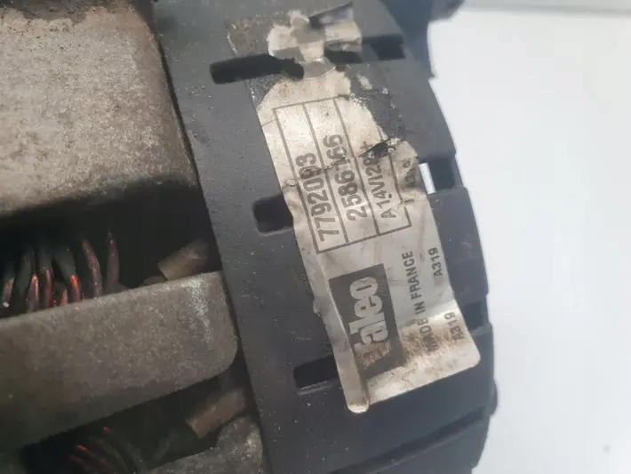 BMW X5 3.0 D ALTERNATOR 7792093