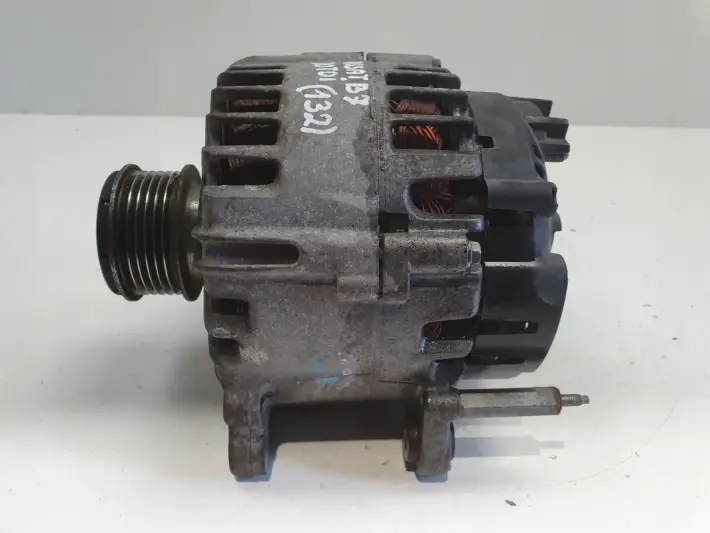 VW Passat B7 2.0 TDI ALTERNATOR valeo 03L903023B 180A