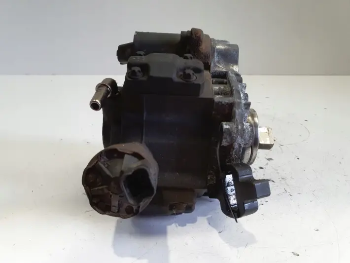 Volvo S40 II V50 2.0 D POMPA WTRYSKOWA paliwa 9683624080
