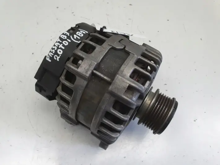 VW Passat B7 2.0 TDI ALTERNATOR CFFB