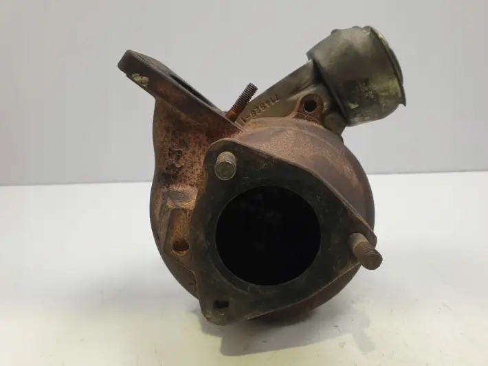 Volvo S60 V70 2.4 D5 TURBOSPRĘŻARKA turbo 3653146