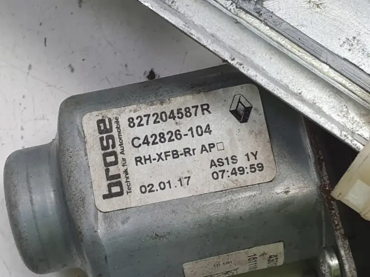Renault Megane IV PODNOŚNIK SZYBY prawy tył PASAŻERA mechanizm 827204587R