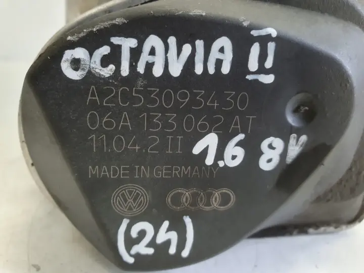 Skoda Octavia II 1.6 8V PRZEPUSTNICA 06A133062AT