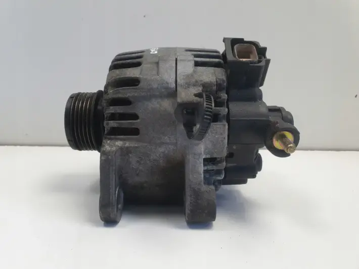 Kia Rio II 1.5 CRDI ALTERNATOR 120A 2655475 valeo