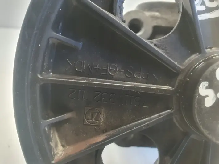 Volvo S80 S60 I XC90 2.5 T POMPA WSPOMAGANIA 8683377 110B