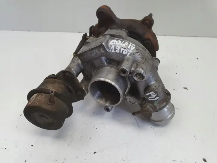 VW Golf IV 1.9 TDI TURBOSPRĘŻARKA turbo 038145701F