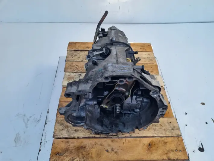 VW Passat B5 1.9 TDI MANUALNA SKRZYNIA BIEGÓW manual FHN