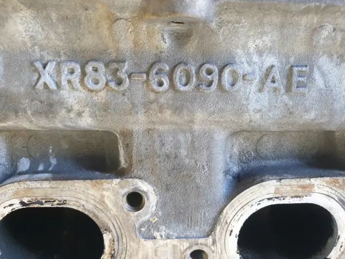 Jaguar S-Type 4.0 V8 GŁOWICA CYLINDRÓW prawa