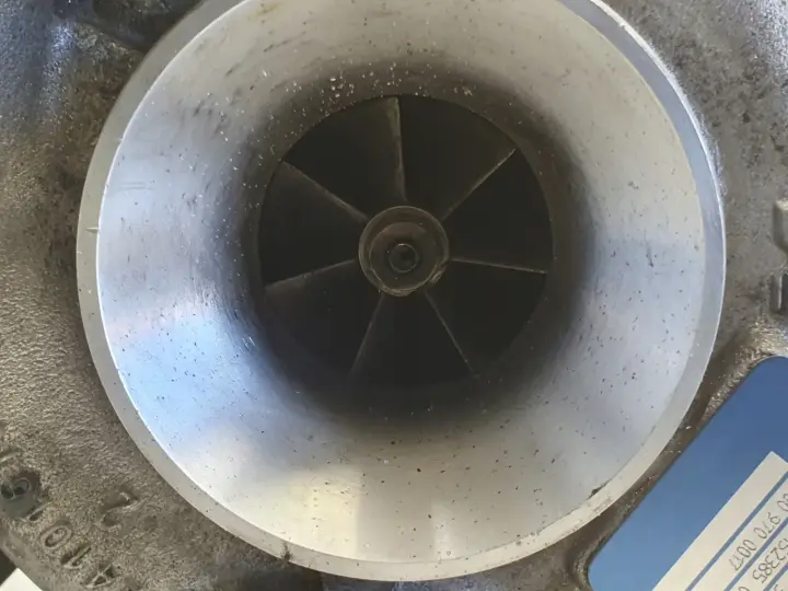 Volvo V60 XC60 S80 2.4 D5 TURBOSPRĘŻARKA turbo 36002757 36002640 31293086